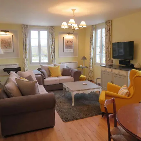 La Maison De Riviere Villa *