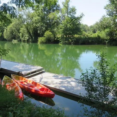 La Maison De Riviere Bourg-Charente
