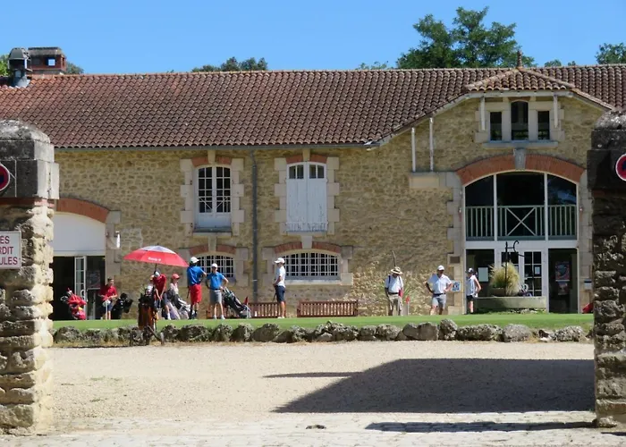 La Maison De Riviere * Bourg-Charente