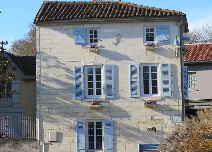 La Maison De Riviere * Bourg-Charente