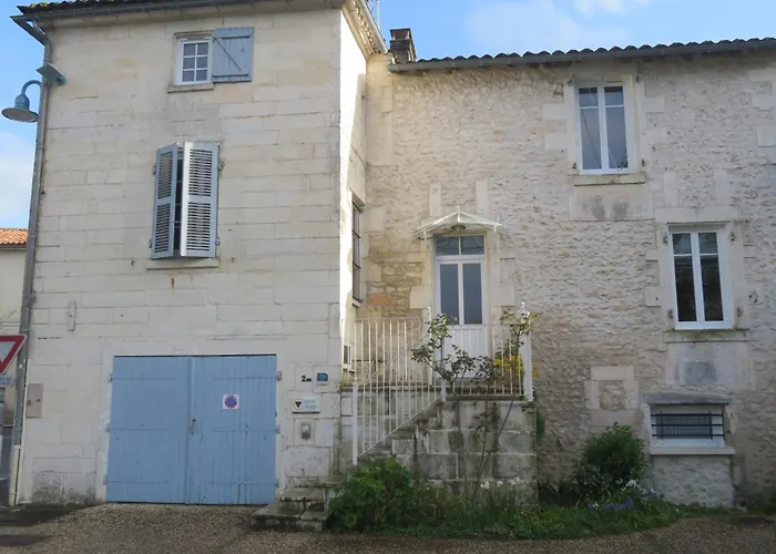 La Maison De Riviere Villa